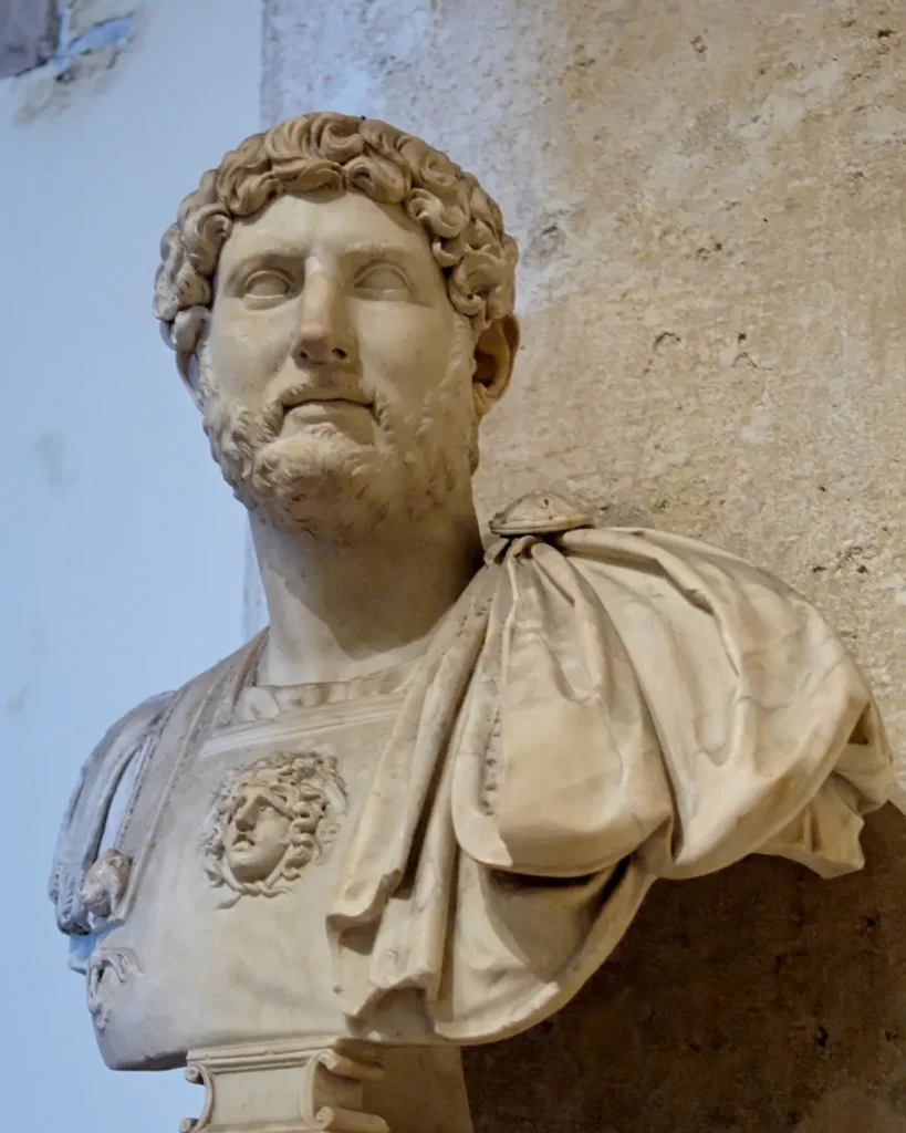 Adriano emperador romano. Itálica